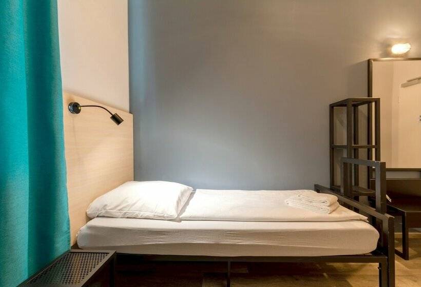 غرفة قياسية فردية, a&o München Laim