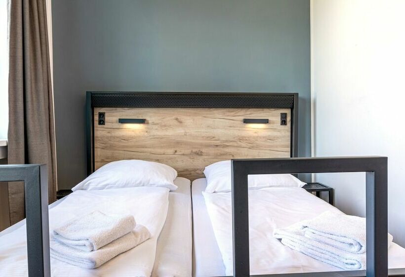 غرفة قياسية, a&o München Laim