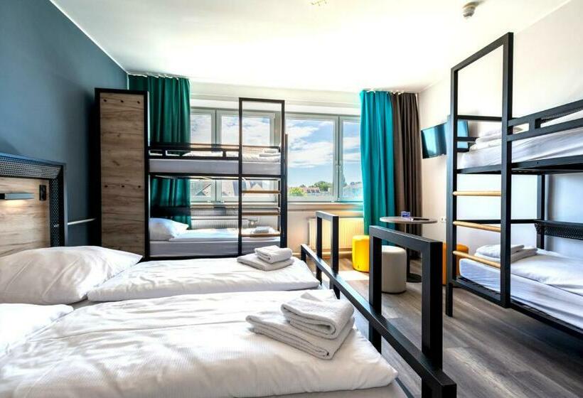 غرفة عائلية, a&o München Laim