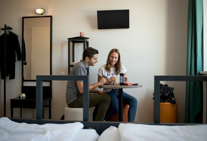 غرفة عائلية, a&o München Laim