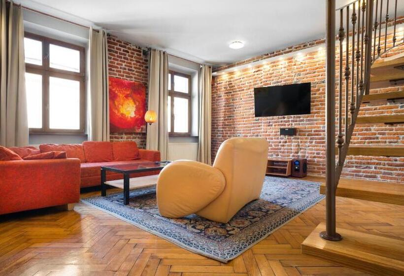 スイート, Aparthotel Stare Miasto