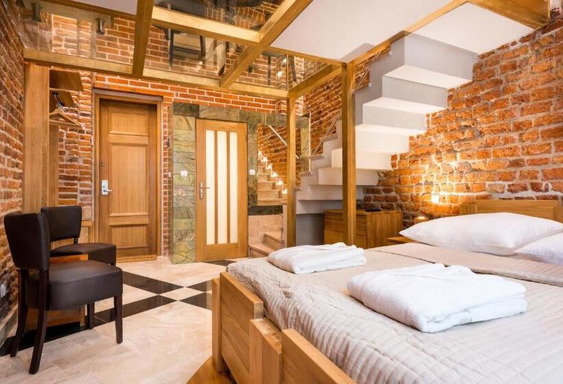 ジュニアスイート, Aparthotel Stare Miasto