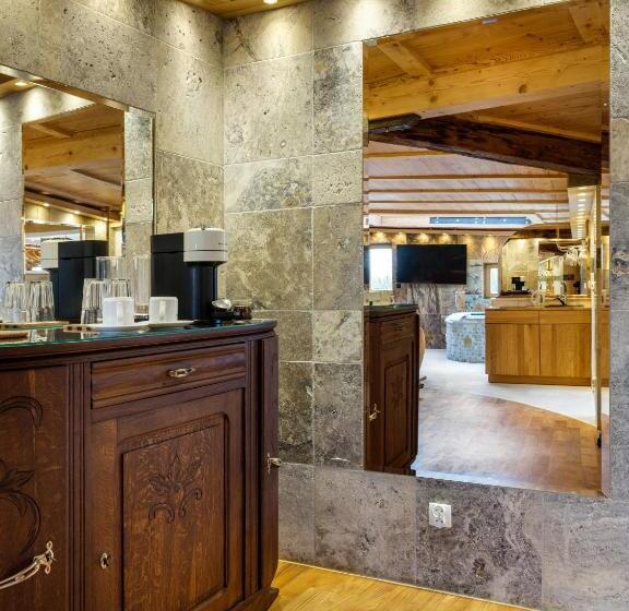 スーペリアースイート, Aparthotel Stare Miasto