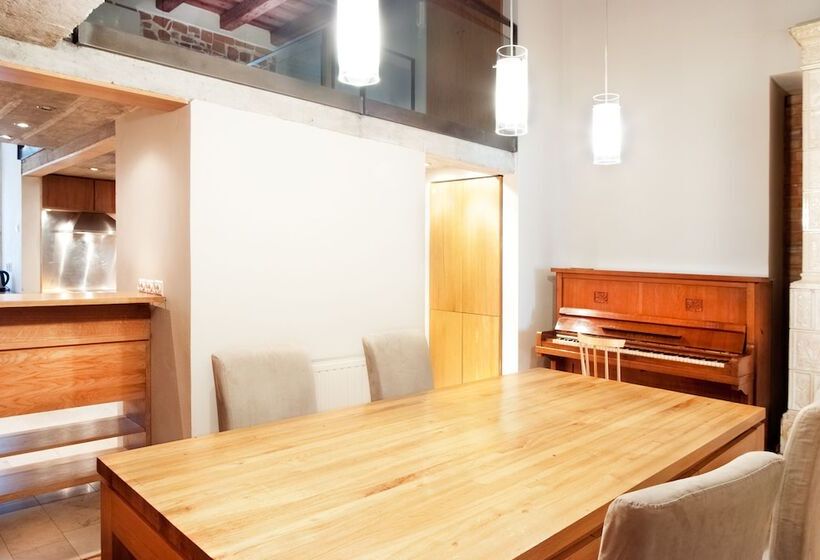 Suíte Deluxe, Aparthotel Stare Miasto