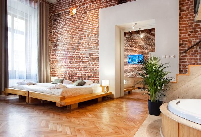Suíte Deluxe, Aparthotel Stare Miasto