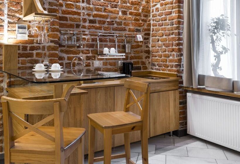 エクゼクティブスイート, Aparthotel Stare Miasto