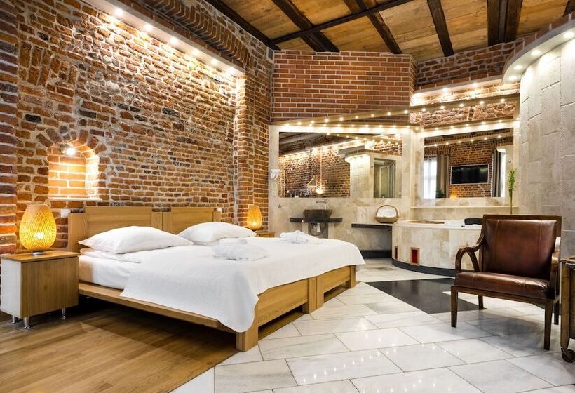 エクゼクティブスイート, Aparthotel Stare Miasto