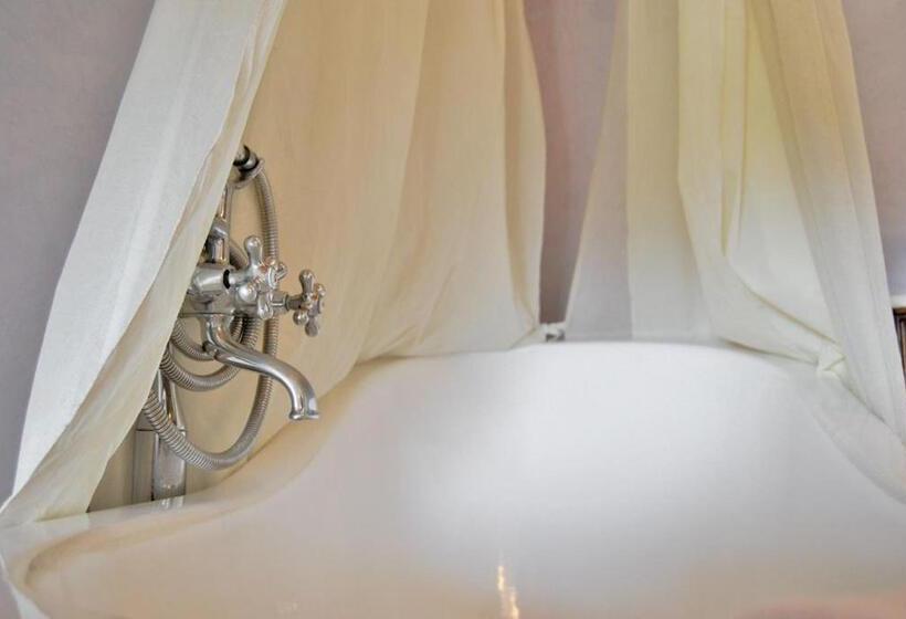 סוויטת ג'וניור, Villa Cicolina