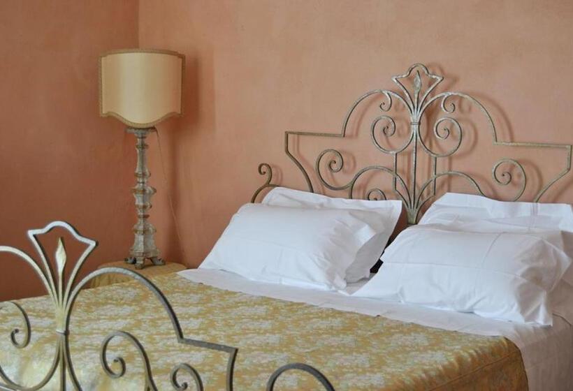 Полулюкс, Villa Cicolina