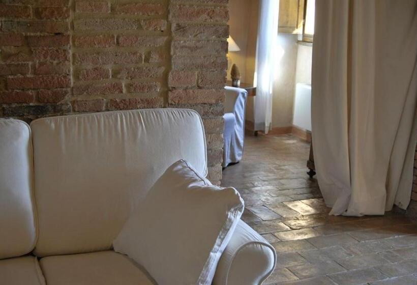 סוויטת סניור, Villa Cicolina