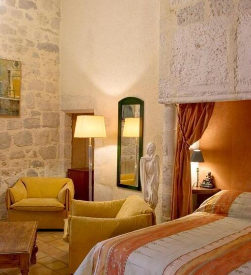 キングサイズベッドのスタンダードルーム, Château De Fourcès