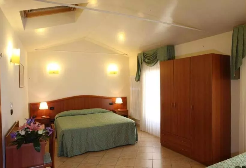 スタンダードルーム, Albergo Alla Campana