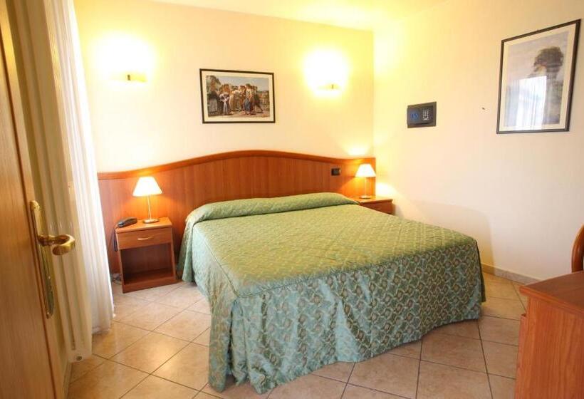 标准间, Albergo Alla Campana