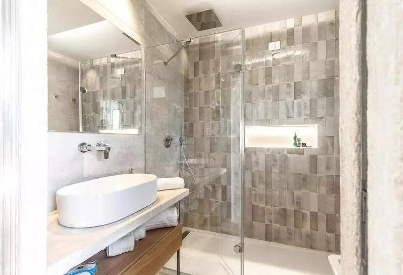 オーシャンビューデラックスルーム, Club Saraceno Bovis Hotels