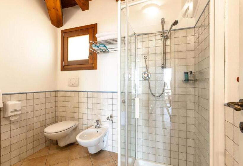 غرفة عائلية مطلّة علي البحر, Club Saraceno   Bovis Hotels