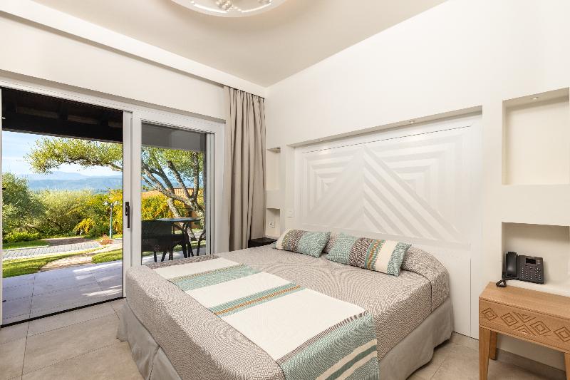 Семейный Номер, Club Saraceno   Bovis Hotels