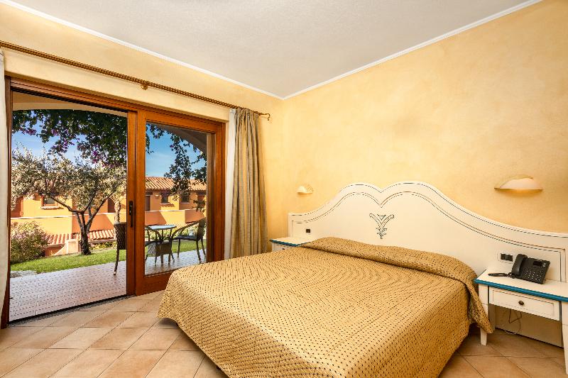 غرفة عائلية مطلّة علي الحديقة, Club Saraceno   Bovis Hotels