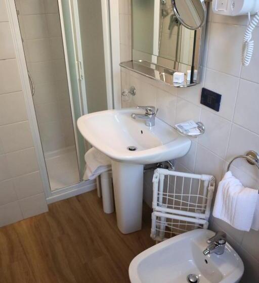 اتاق استاندارد, Corallo