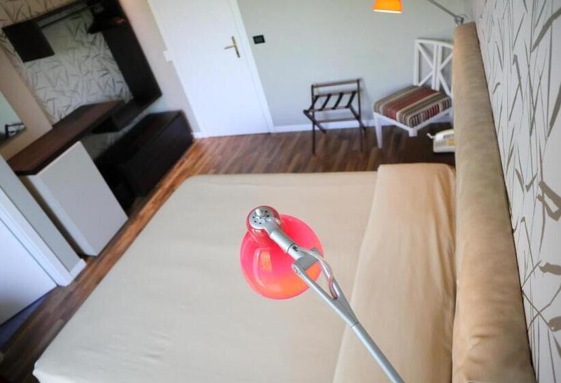 اتاق استاندارد, Corallo