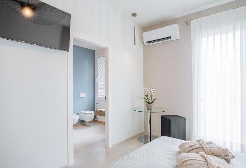 اتاق سوپریور, Corallo