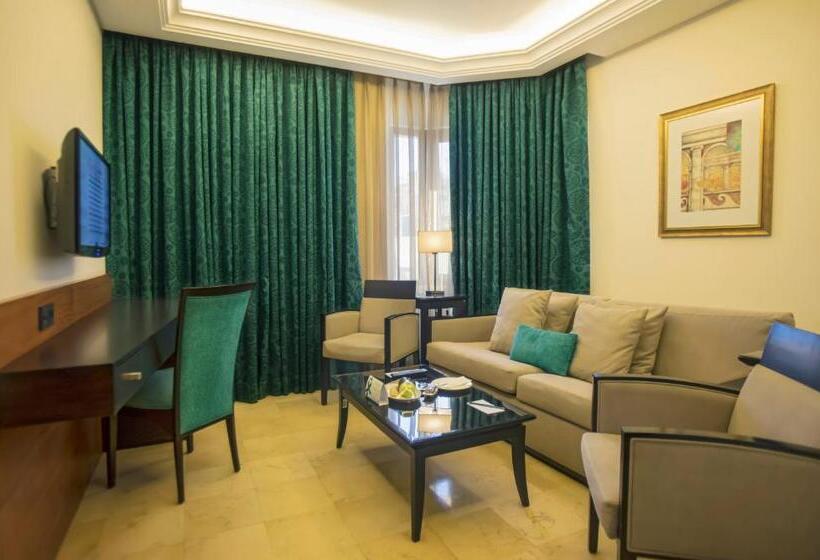 سوییت جونیور, Corp Amman