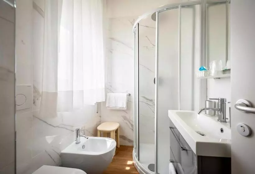 Standardzimmer mit Meerblick, Danieli
