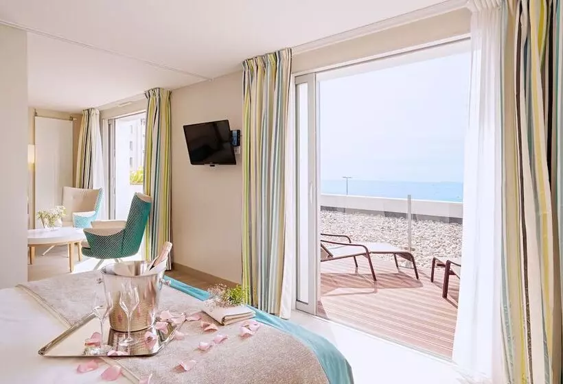 オーシャンビュースイート, De La Baie  Thalassotherapie Previthal