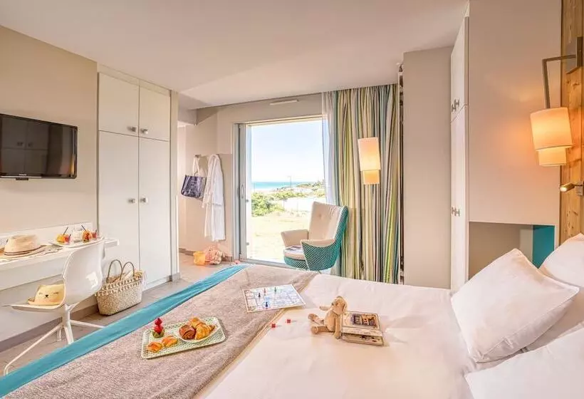 ファミリールーム, De La Baie  Thalassotherapie Previthal