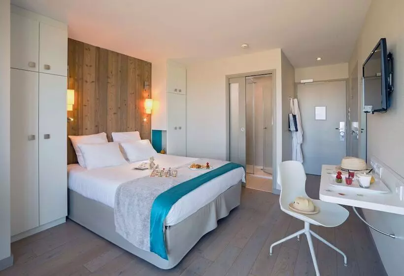ファミリールーム, De La Baie  Thalassotherapie Previthal