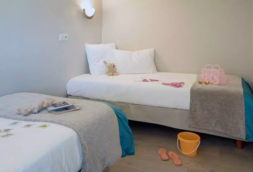 ファミリールーム, De La Baie  Thalassotherapie Previthal