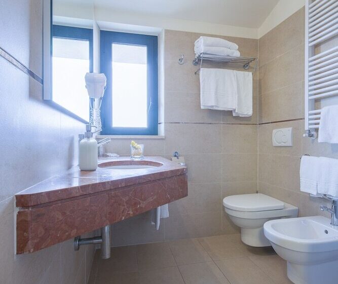 Quarto Economy, Dei Tigli