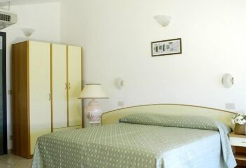 エコノミールーム, Dei Tigli