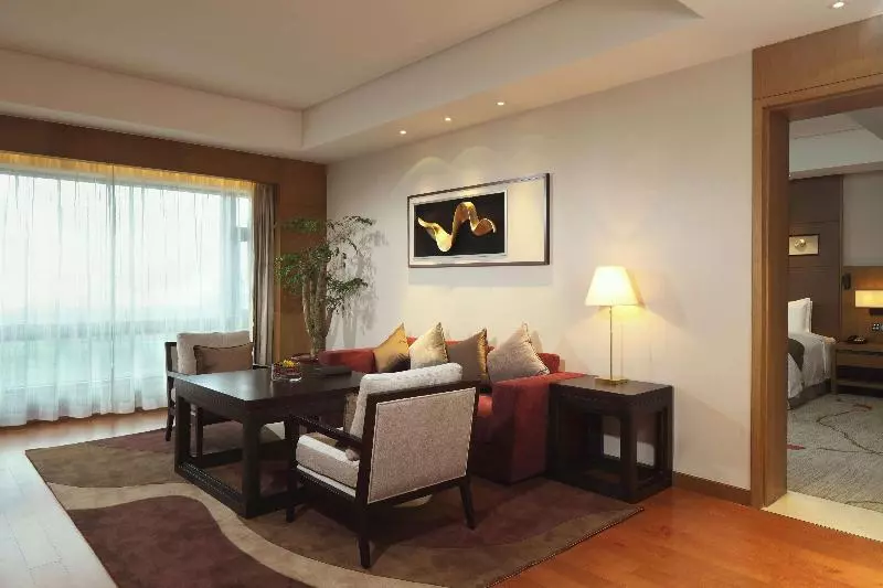 キングサイズベッドのデラックススイート, Doubletree By Hilton Hotel Jiaxing