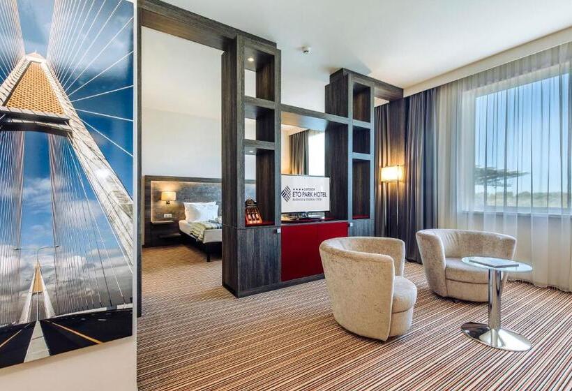 이그제큐티브 스위트룸 - 전망, Eto Park Hotel Business & Stadium