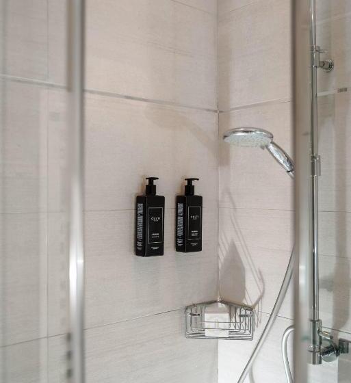 اتاق استاندارد با چشمانداز دریا, Europa Grand