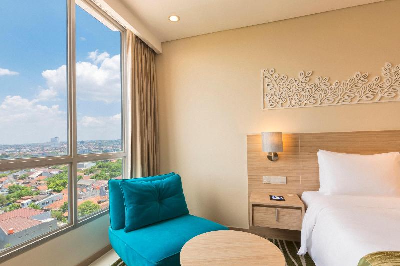 Camera Standard Letto Queen, Holiday Inn Express Semarang Simpang Lima, An Ihg