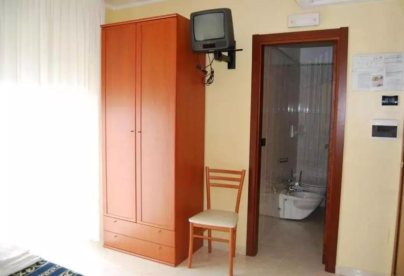 اتاق استاندارد, Il Chierichetto