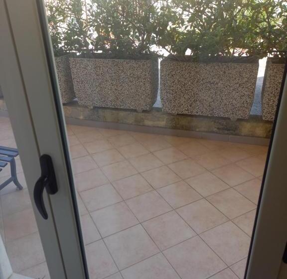 اتاق استاندارد سه نفره, Il Chierichetto