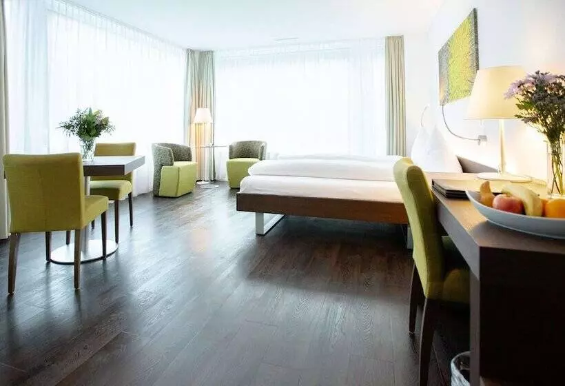デラックスルーム, Mercure Chur City West