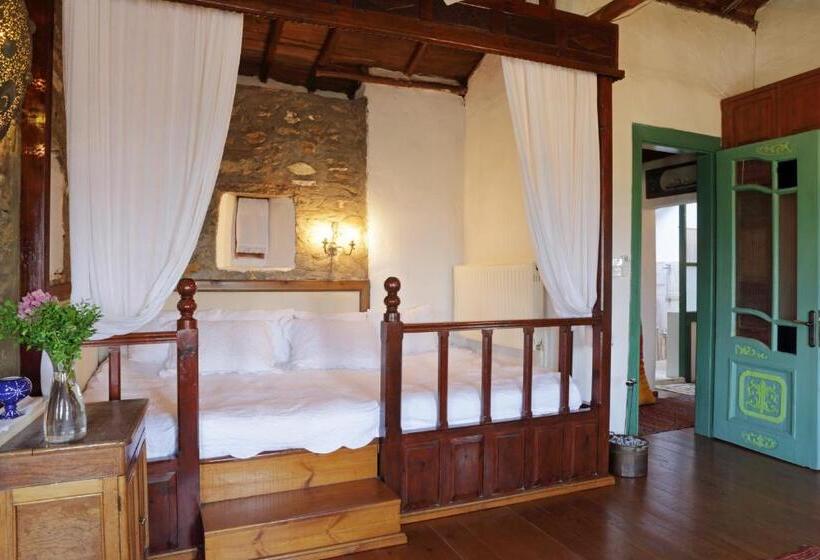 침실 1개 주택, Nisanyan