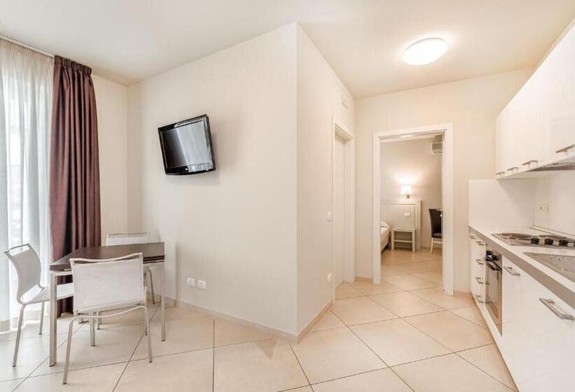 Апартаменты 1 Спальня, & Residence Exclusive