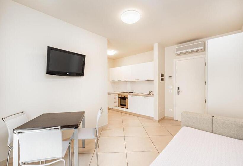 Апартаменты 1 Спальня, & Residence Exclusive