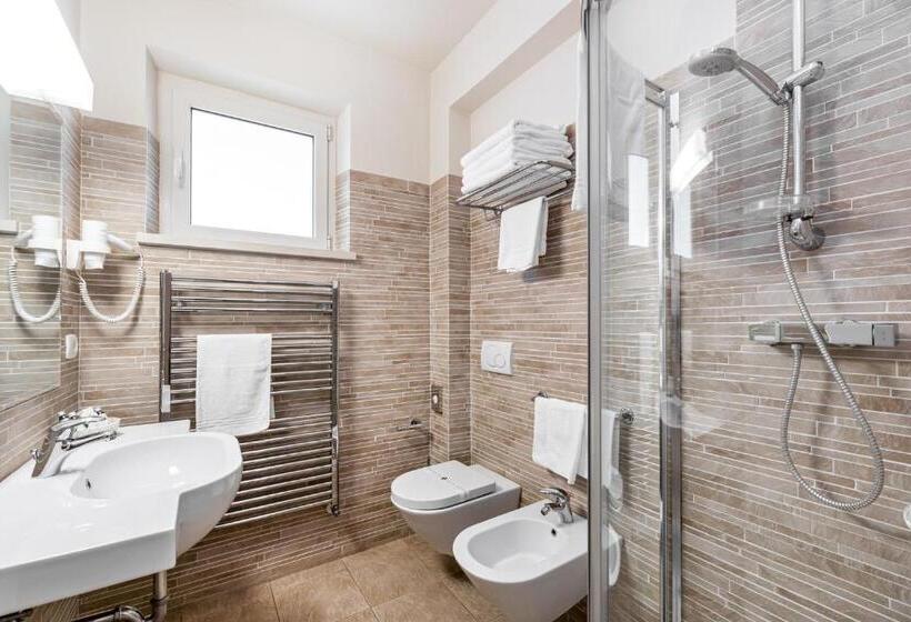 Апартаменты 2 Спальни, & Residence Exclusive