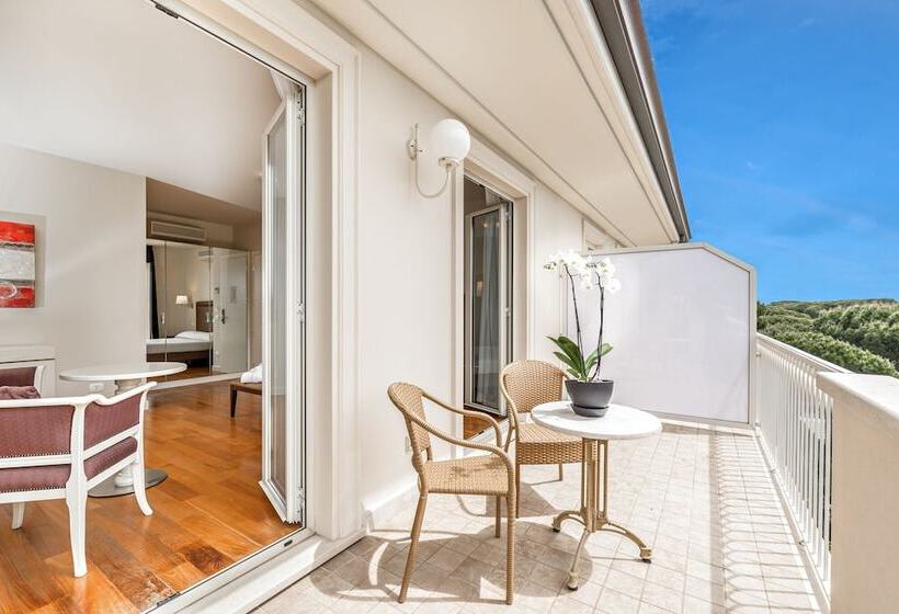 Номер Deluxe, & Residence Exclusive