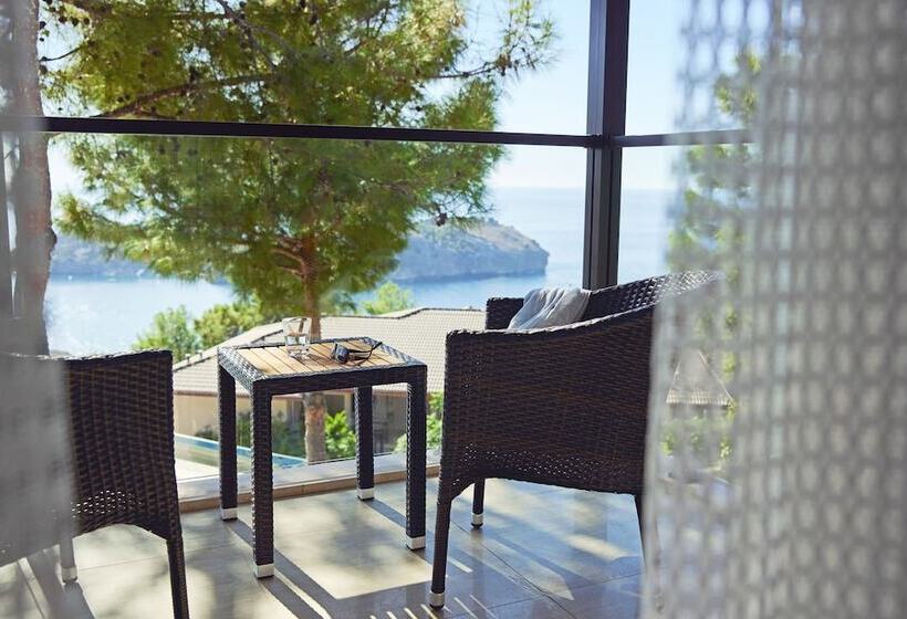 سوییت با چشمانداز دریا, Tui Blue Seno   Adults Only