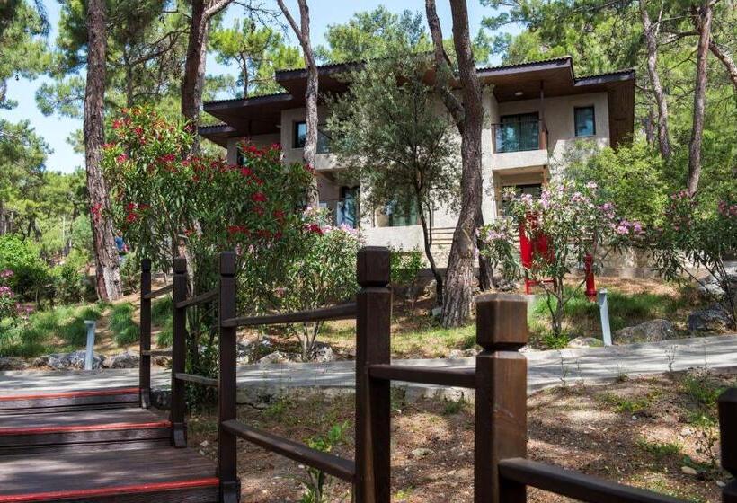 اتاق استاندارد با بالکن و چشمانداز باغ, Tui Blue Seno   Adults Only