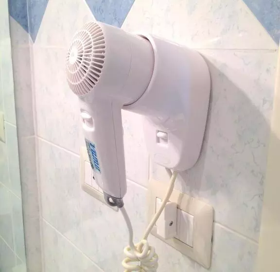 Standard Neljän Hengen Huone, Villa Cinzia