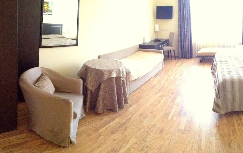 Четырехместный Номер Стандарт, Villa Cinzia