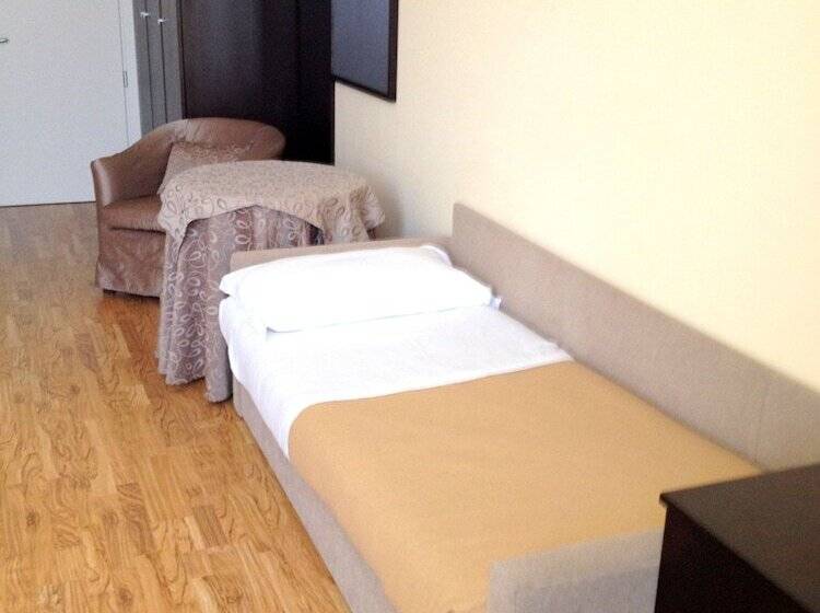 Четырехместный Номер Стандарт, Villa Cinzia