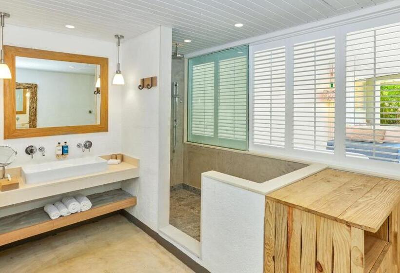 片側に海が見えるデラックスルーム, Zilwa Attitude